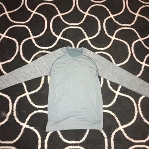 Lululemon Small Long Sleeve